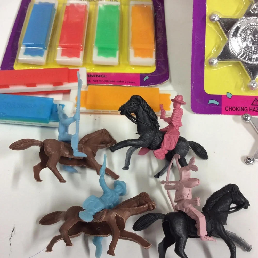 Party Favors WesternTheme 90’s